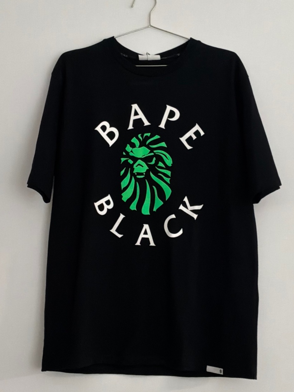 NWT Authentic BAPE Black Tee - Green Zebra Ape Head Size L